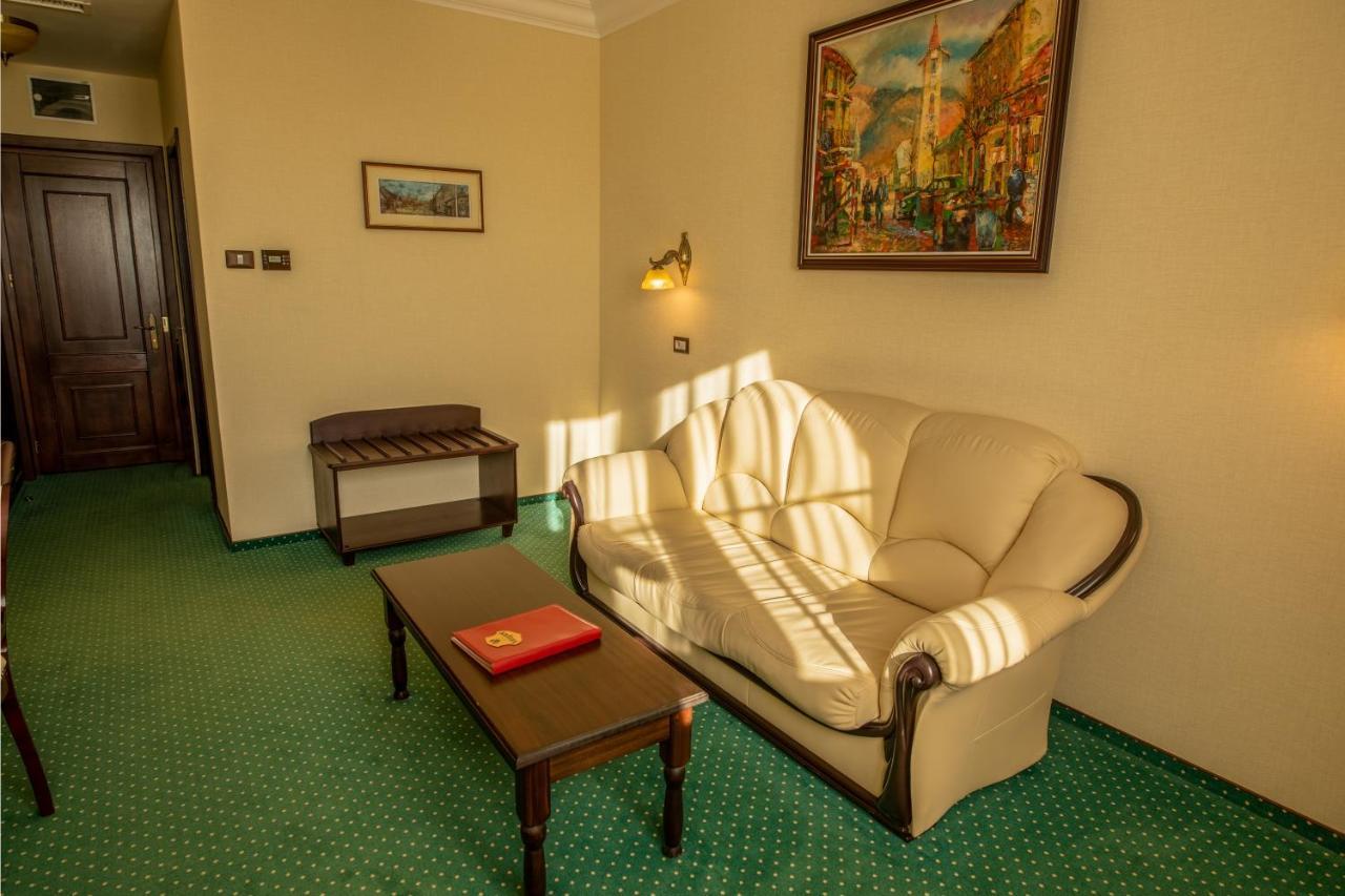 Magus Hotel Baia Mare Luaran gambar